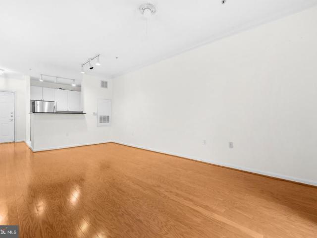 Condo for sale in Oakton, Fairfax County