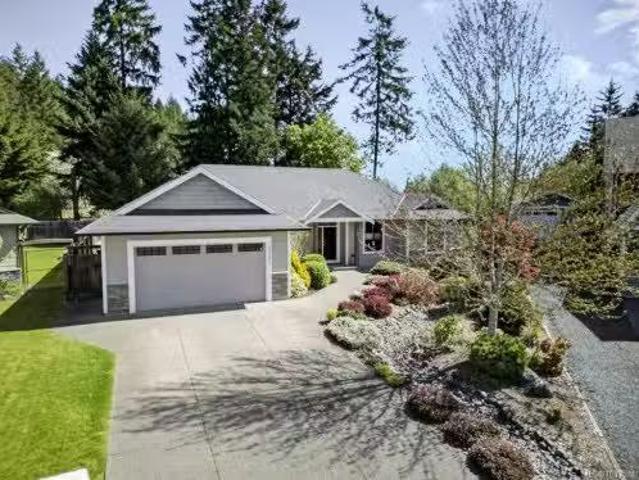 House for sale in Courtenay, British Columbia
