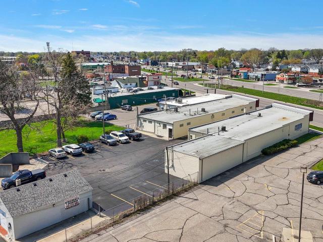 Commercial for sale in Roseville, Michigan