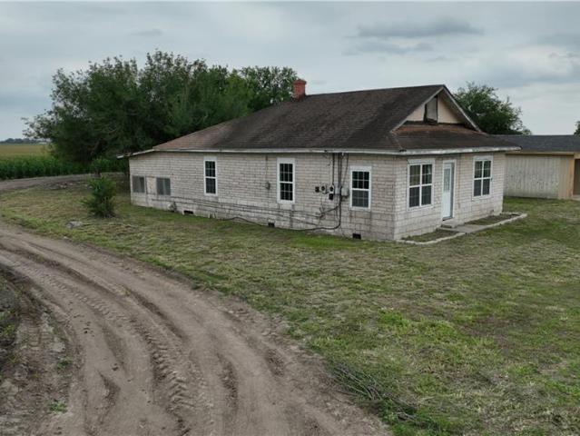 House for sale in Cameron, Texas
