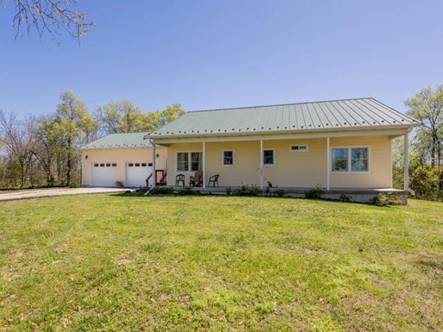House for sale in Higbee, Missouri