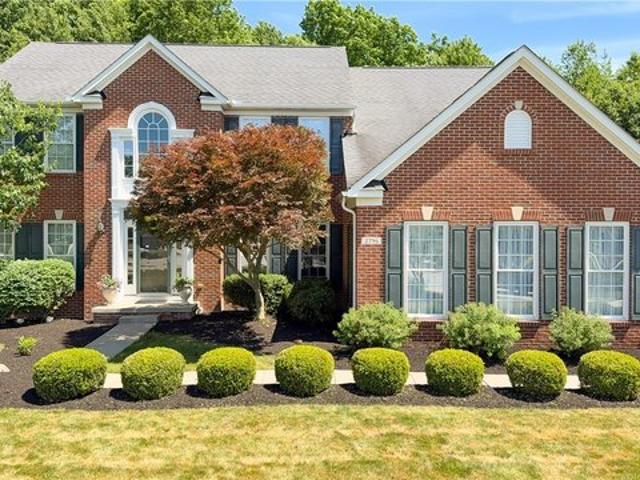 House for sale in Summit, Ohio