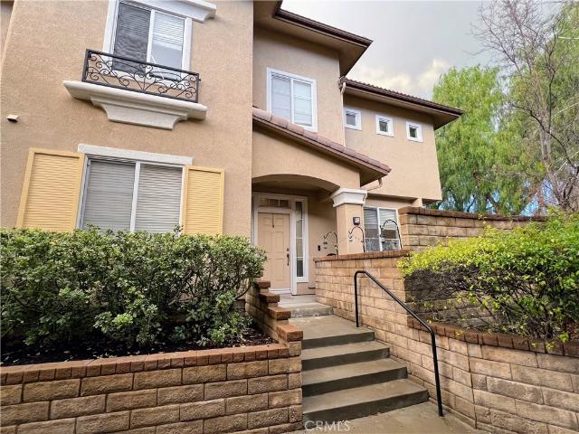 Townhouse for sale in Canyon Country, California