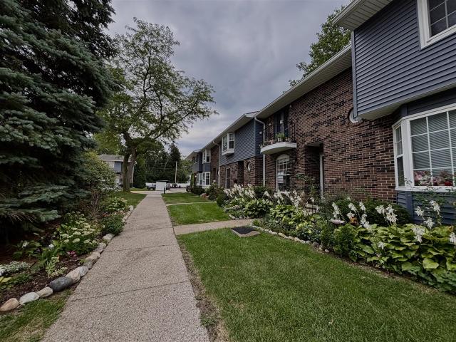 Condo for sale in Smokler Hutzel Subdivision, Ann Arbor