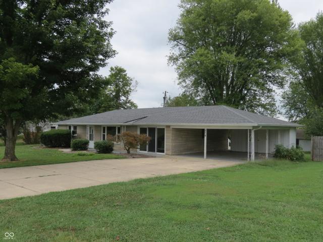 House for sale in Morgantown, Indiana