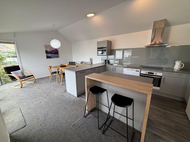 Apartment for rent in Chaslands, Canterbury