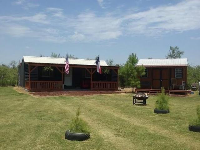 House for sale in Riesel, Texas