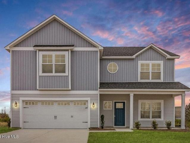 House for sale in Hubert, North Carolina