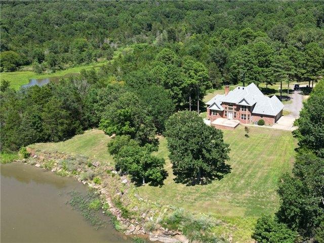 House for sale in Ark