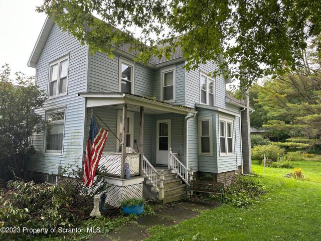 House for sale in Thompson, Pennsylvania