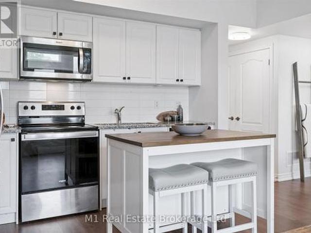 Townhouse for sale in Guelph, Ontario