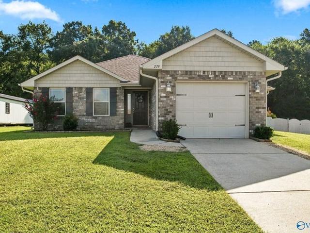 House for sale in New Market, Alabama