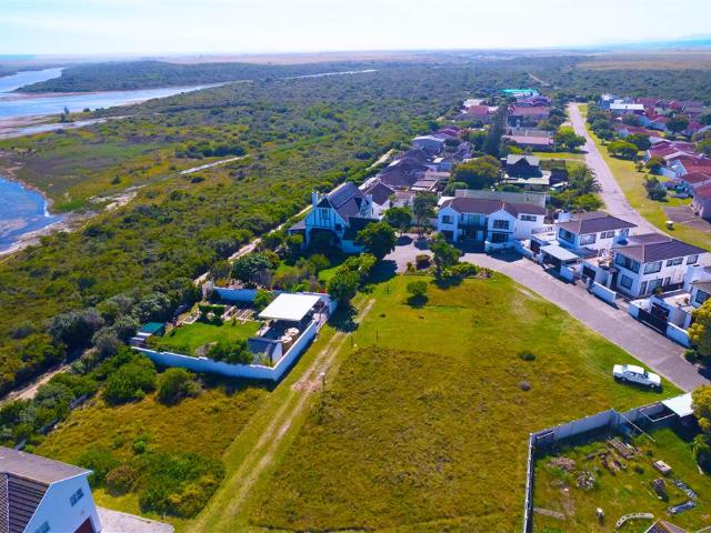 Land for sale in Cape St Francis, Eastern Cape