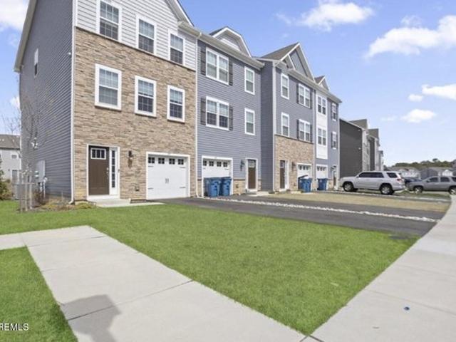 Townhouse for sale in New Jersey
