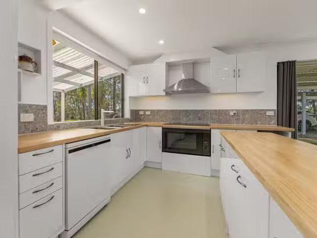 House for rent in Camerons Creek, Victoria