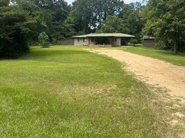 House for sale in Prentiss, Mississippi