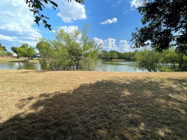 House for sale in Wills Point, Van Zandt County
