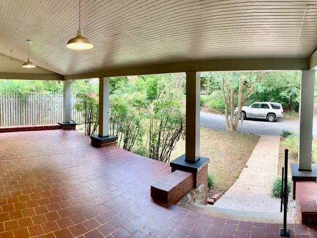 House for sale in Normaltown, Athens