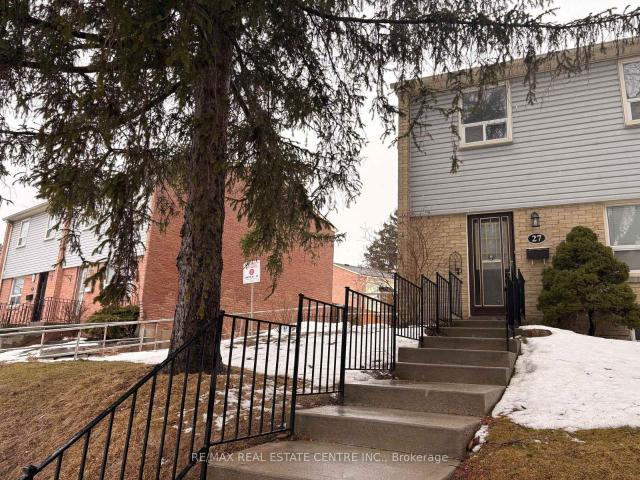 Condo for rent in Woburn, Ontario