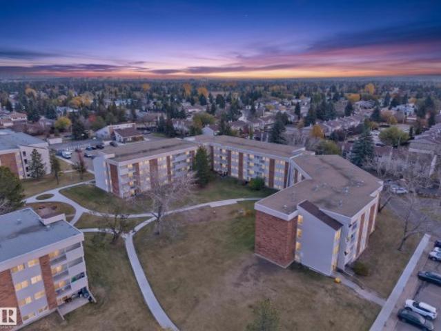Condo for sale in Blue Quill, Edmonton
