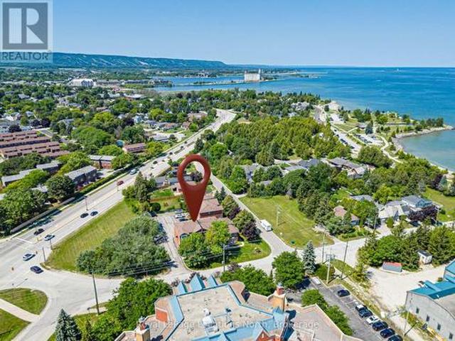 Townhouse for sale in Collingwood, Central Ontario