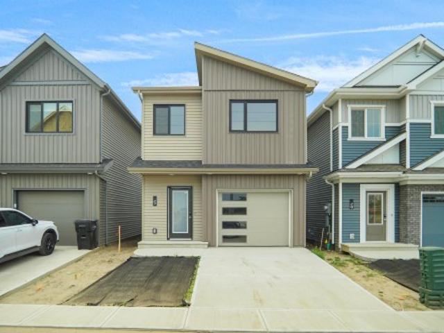 Condo for sale in Wedgewood, Alberta