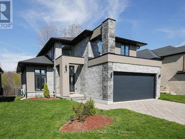 Condo for sale in Arva, Ontario