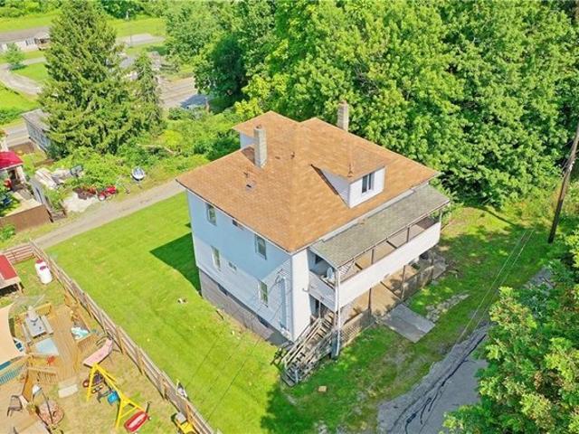 House for sale in Atlasburg, Pennsylvania