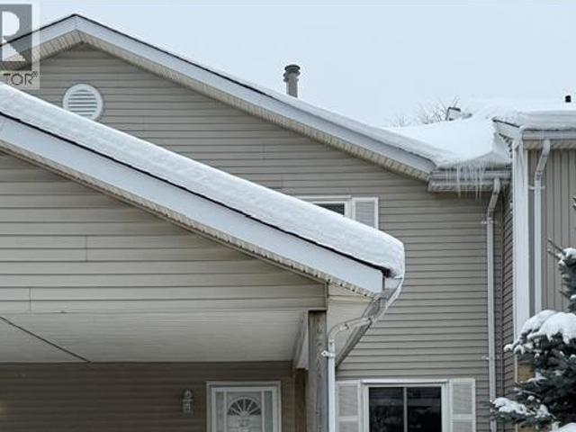 Townhouse for sale in Waterloo, Ontario