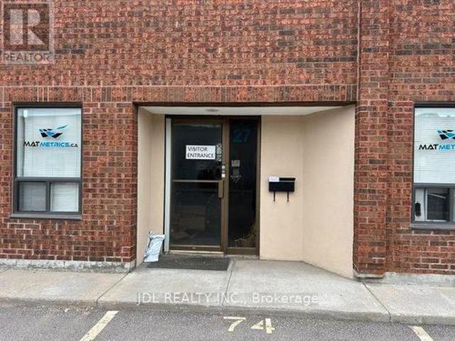 Commercial for rent in York, Ontario
