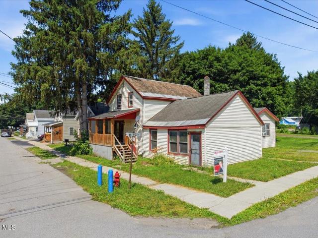 House for sale in Fort Edward, New York