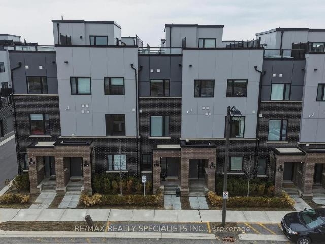Townhouse for sale in Woburn, Ontario
