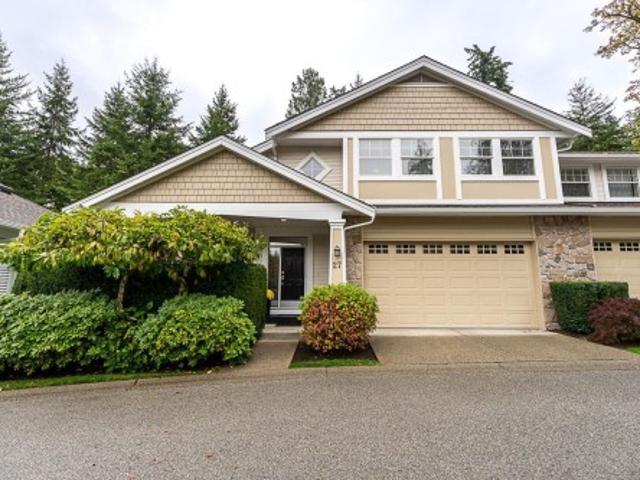 Townhouse for sale in South Surrey, Surrey