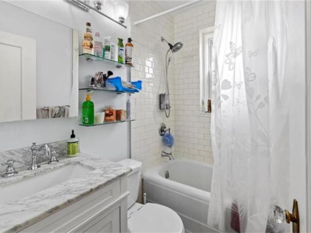 Apartment for rent in East St. Paul, Manitoba