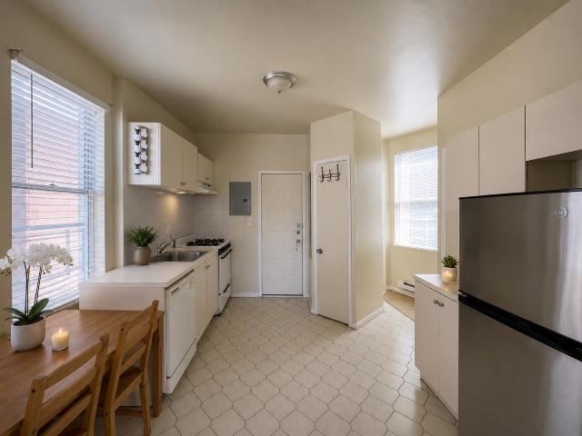 Condo for sale in Hudson, New Jersey