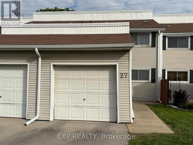 Townhouse for rent in Niagara, Ontario
