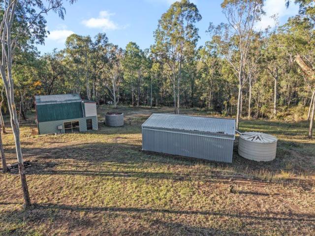 Cottage for sale in Horse Camp, Queensland