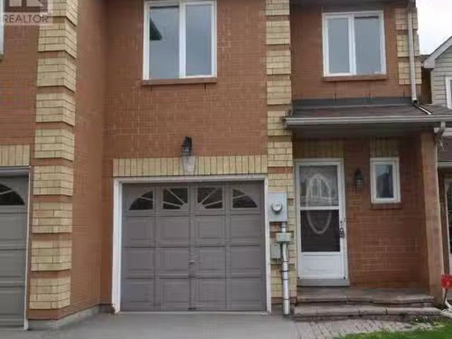 Condo for rent in Oshawa