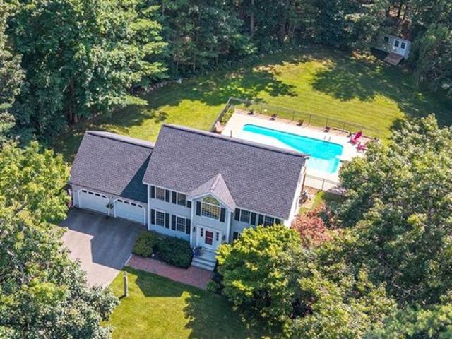 House for sale in New Hampshire