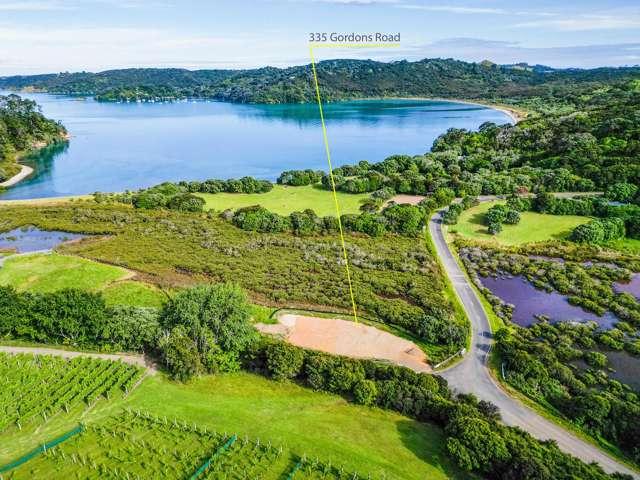 Land for sale in Omiha, Oroua County