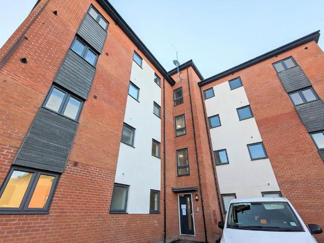 House for rent in Rednal, West Midlands