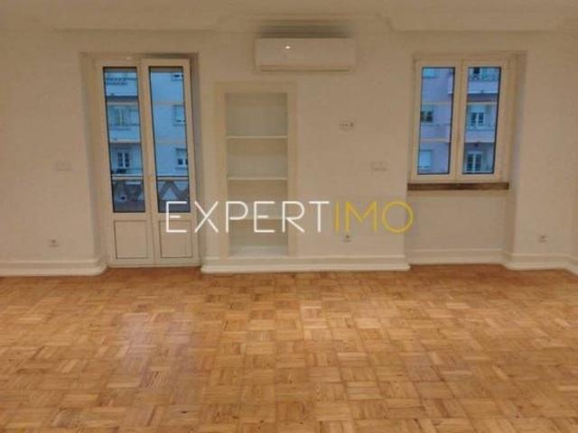 Apartamento alugar em Avenidas Novas, Lisboa