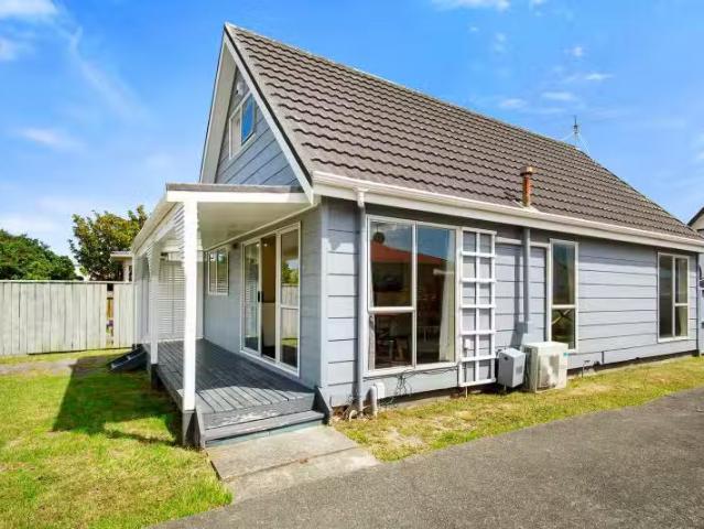 House for sale in Days Bay, Wellington