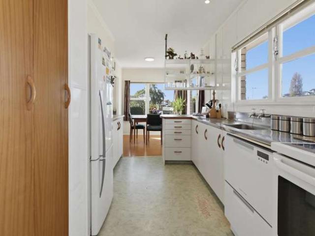 House for sale in Omokoroa, Bay Of Plenty