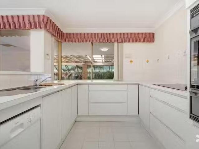House for rent in Leeming, Western Australia