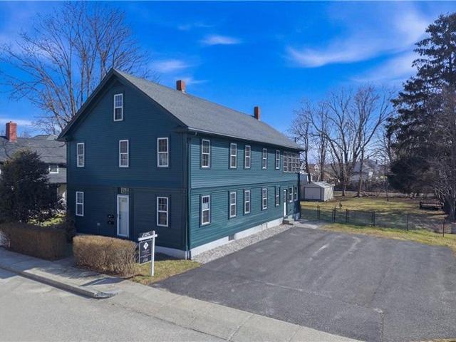 House for sale in Warren, Rhode Island