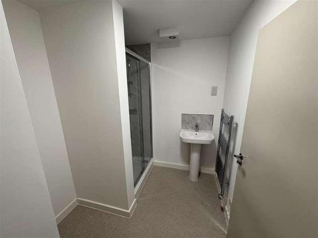 Property for sale in South Cliff, Kepwick