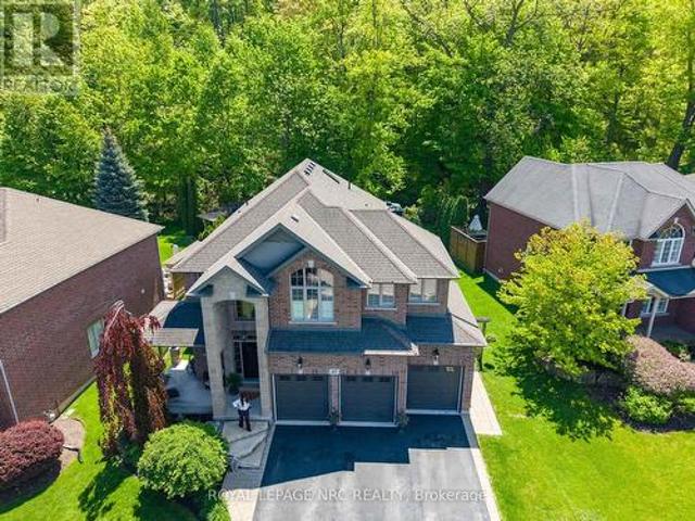House for sale in Niagara, Ontario