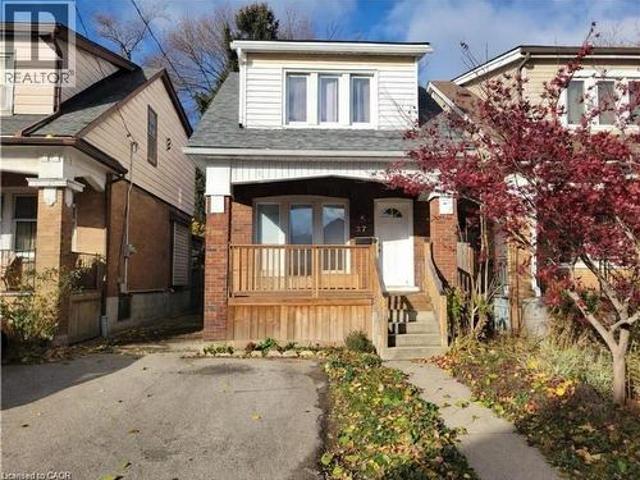House for rent in Ancaster, Ontario