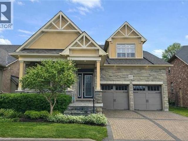 Condo for sale in Ancaster, Ontario